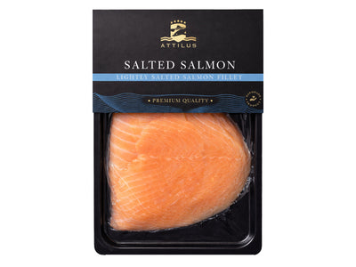 Salmone leggermente salato a fette