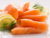 Salmone leggermente salato a fette
